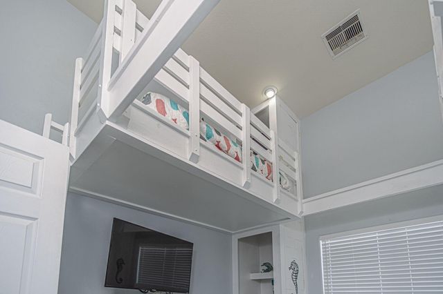 9520 Seawall Blvd 245, Galveston, TX 77554