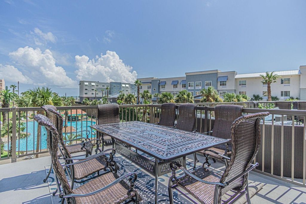 9520 Seawall Blvd 245, Galveston, TX 77554