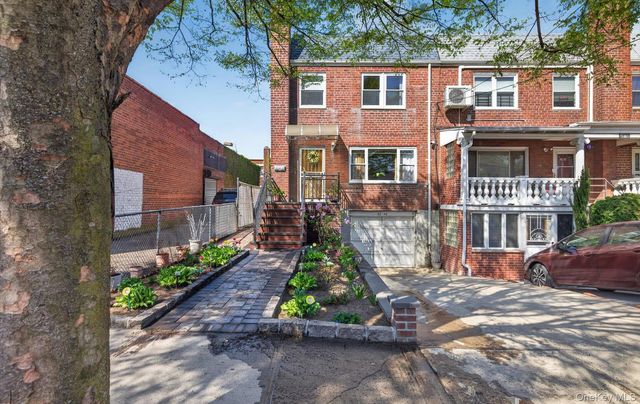 4240 192nd Street, Flushing, NY 11358