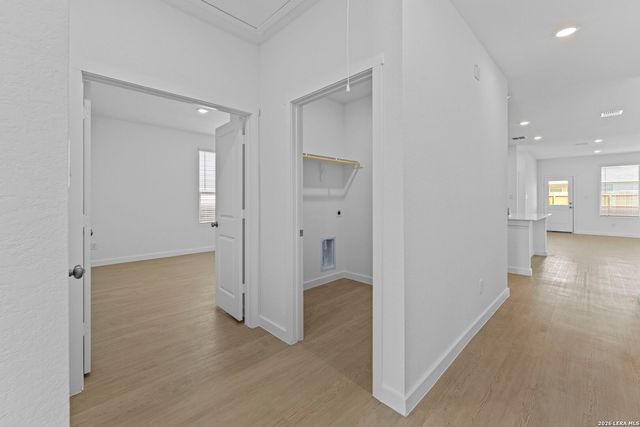 9407 Dassler Springs, Converse, TX 78109