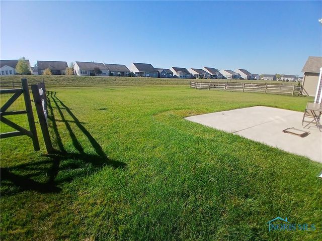 7465 Peppergrass Crossing, Maumee, OH 43537