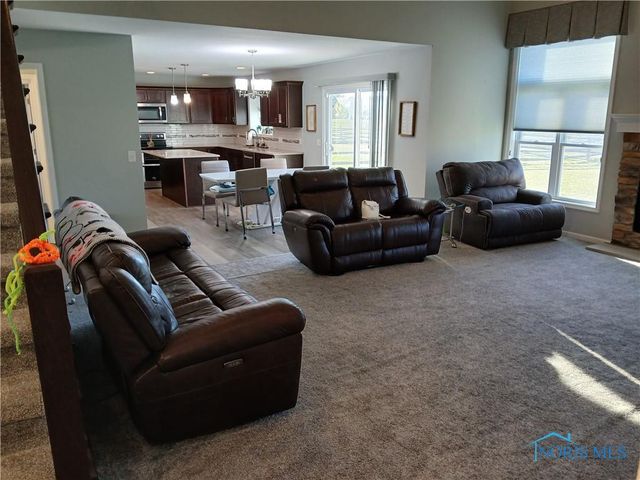 7465 Peppergrass Crossing, Maumee, OH 43537