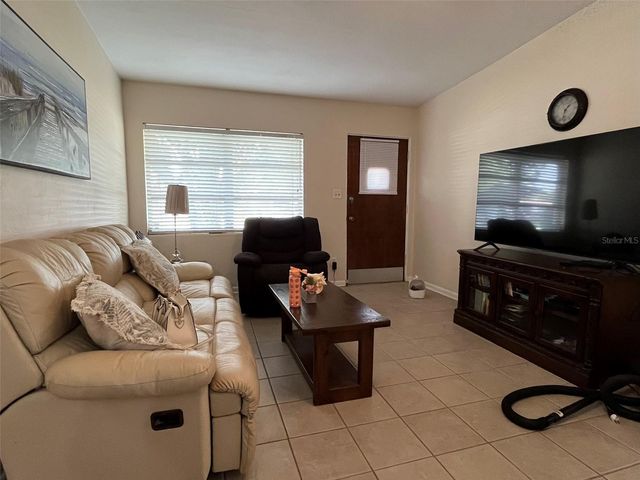 7110 ALVINA WAY, Orlando, FL 32822