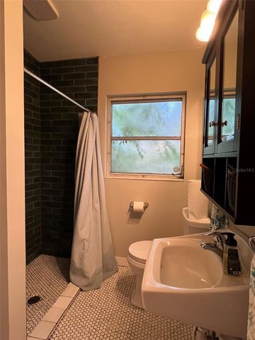 7110 ALVINA WAY, Orlando, FL 32822