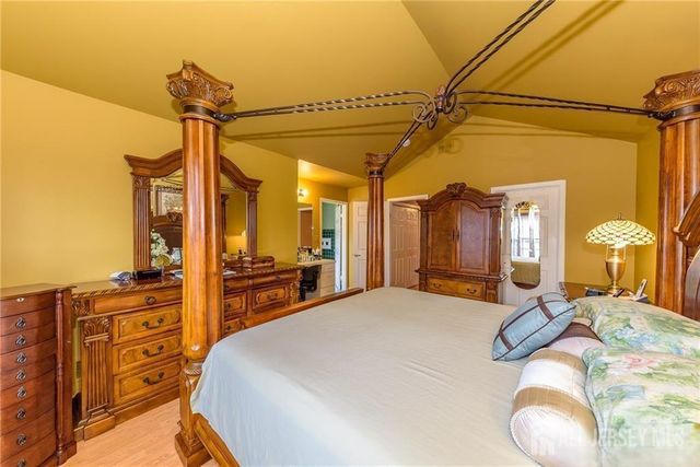 93 Jill Court, South Brunswick, NJ 08852