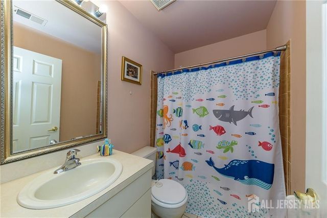 93 Jill Court, South Brunswick, NJ 08852