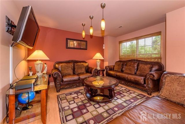 93 Jill Court, South Brunswick, NJ 08852