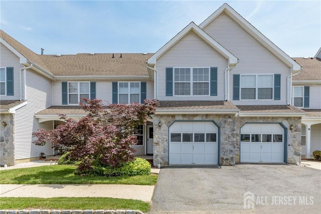 93 Jill Court, South Brunswick, NJ 08852