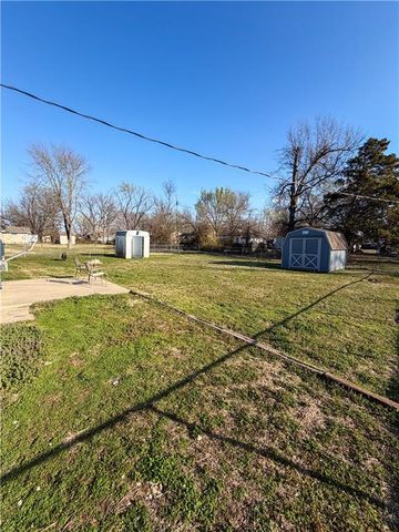 3020 Southern Avenue, Parsons, KS 67357