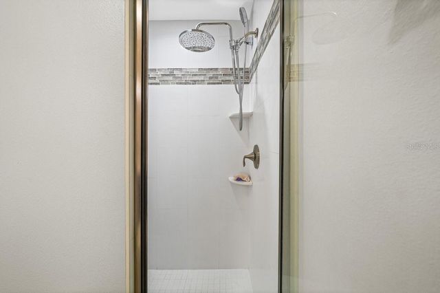 37402 CHICAGO AVENUE, Umatilla, FL 32784