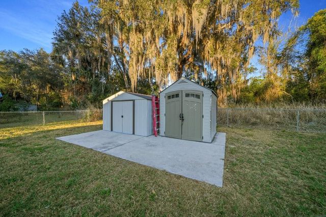 37402 CHICAGO AVENUE, Umatilla, FL 32784