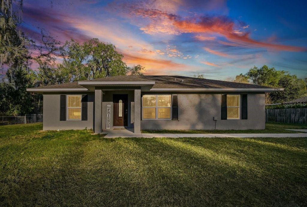 37402 CHICAGO AVENUE, Umatilla, FL 32784