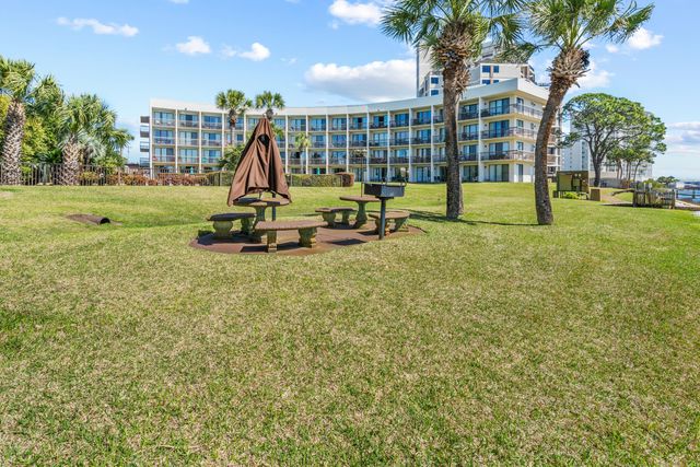 214 SW Miracle Strip Parkway A102, Fort Walton Beach, FL 32548