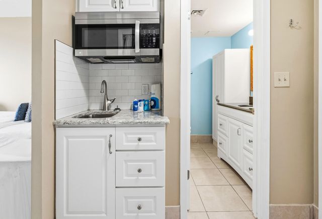 214 SW Miracle Strip Parkway A102, Fort Walton Beach, FL 32548