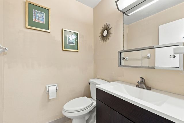 415 High Point Boulevard B, Delray Beach, FL 33445