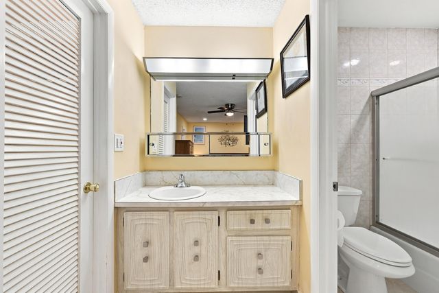 415 High Point Boulevard B, Delray Beach, FL 33445