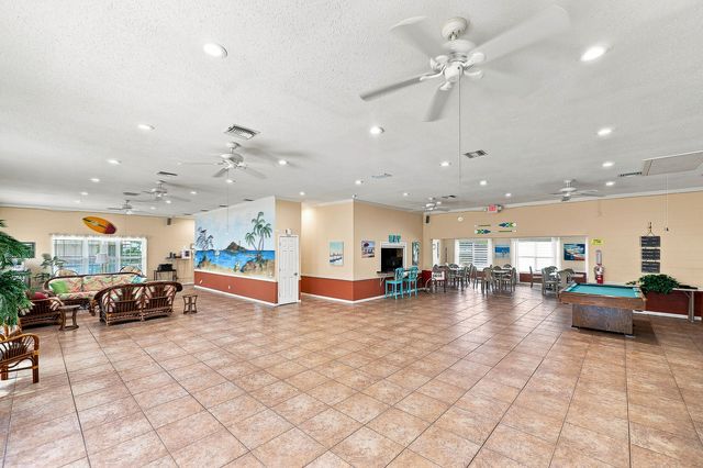 415 High Point Boulevard B, Delray Beach, FL 33445