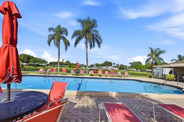 415 High Point Boulevard B, Delray Beach, FL 33445
