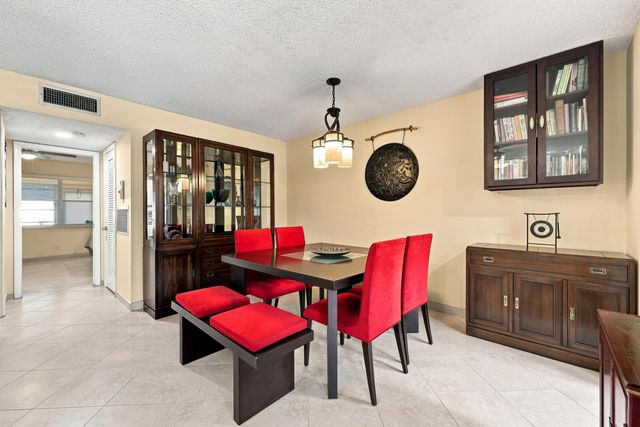 415 High Point Boulevard B, Delray Beach, FL 33445