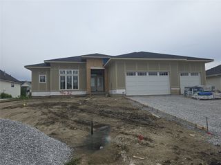4632 161 Court, Urbandale, IA 50323