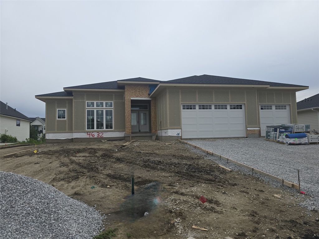 4632 161 Court, Urbandale, IA 50323