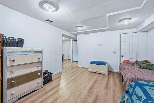 1406 Bethany Lane, Fort Wayne, IN 46825