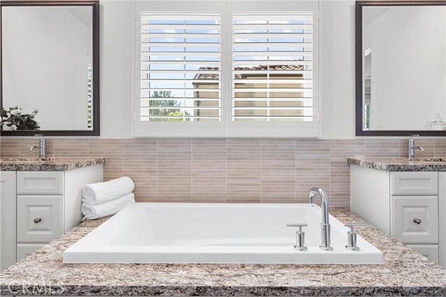 125 Toretta, Irvine, CA 92602