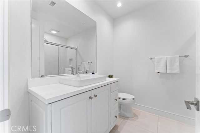 125 Toretta, Irvine, CA 92602