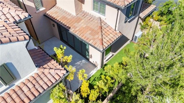 125 Toretta, Irvine, CA 92602