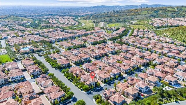 125 Toretta, Irvine, CA 92602