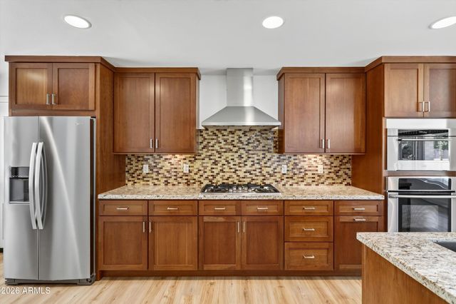 4633 E LEWIS Avenue, Phoenix, AZ 85008