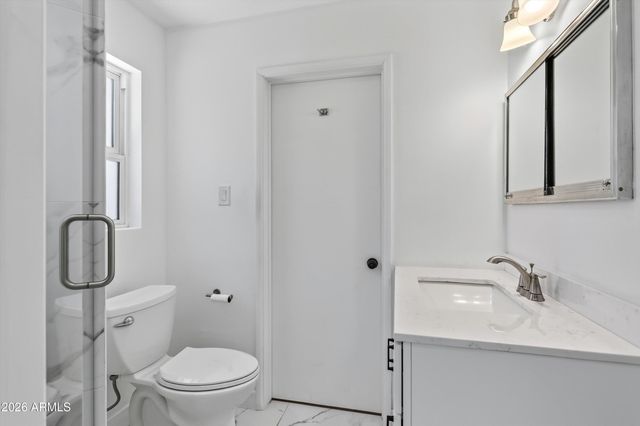 4633 E LEWIS Avenue, Phoenix, AZ 85008