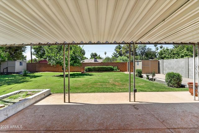 4633 E LEWIS Avenue, Phoenix, AZ 85008