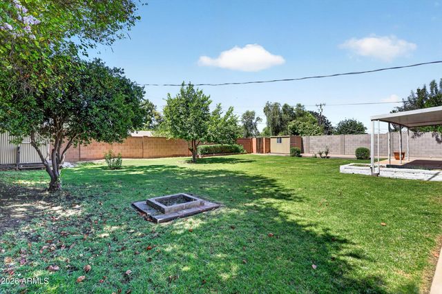 4633 E LEWIS Avenue, Phoenix, AZ 85008