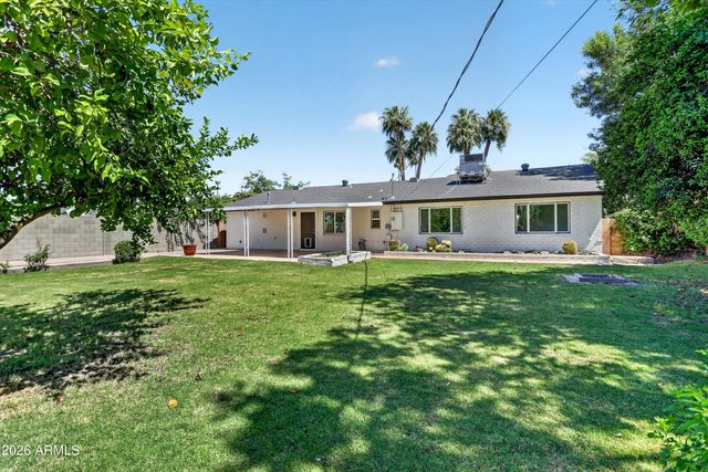 4633 E LEWIS Avenue, Phoenix, AZ 85008