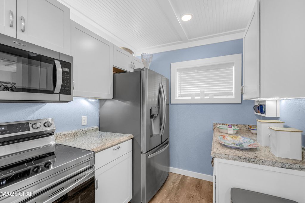 Image 5 of property listing at 112 Fairway Boulevard 202, Panama City Beach, FL 32407