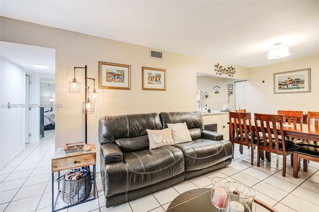 10245 NW 9th St Circle 102-9, Miami, FL 33172