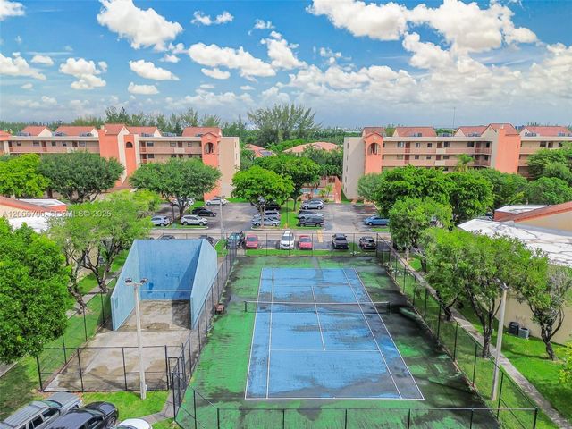 10245 NW 9th St Circle 102-9, Miami, FL 33172