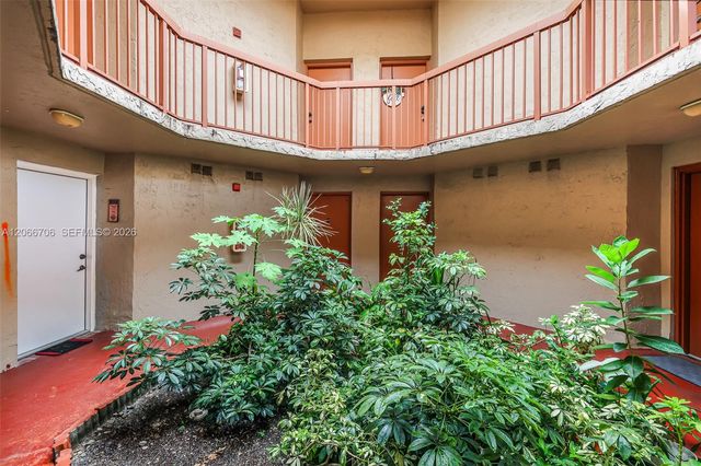 10245 NW 9th St Circle 102-9, Miami, FL 33172