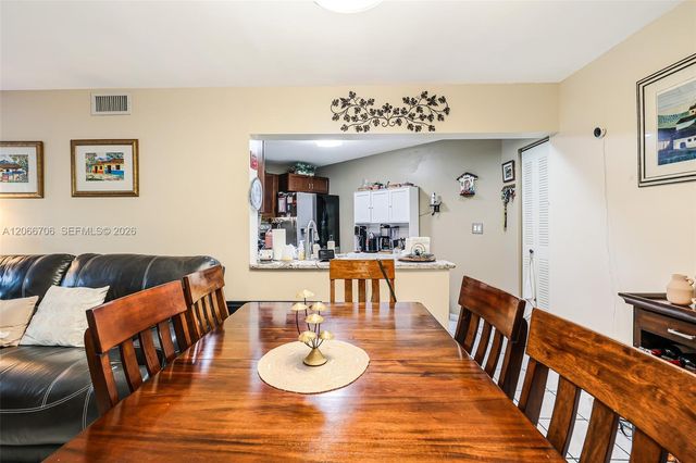 10245 NW 9th St Circle 102-9, Miami, FL 33172