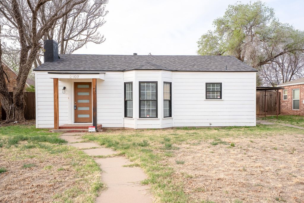 2107 28th Street, Lubbock, TX 79411