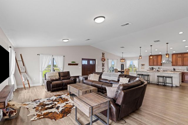 6536 SE 26th Trail, Okeechobee, FL 34974