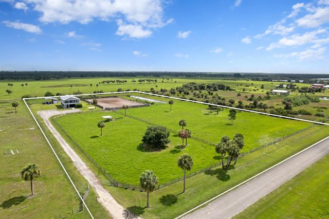 6536 SE 26th Trail, Okeechobee, FL 34974