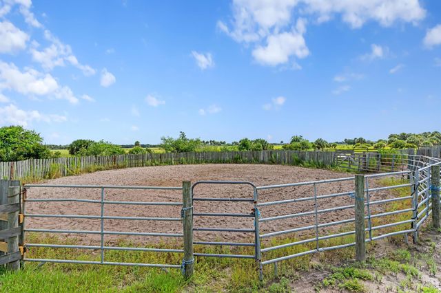 6536 SE 26th Trail, Okeechobee, FL 34974