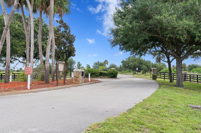 6536 SE 26th Trail, Okeechobee, FL 34974