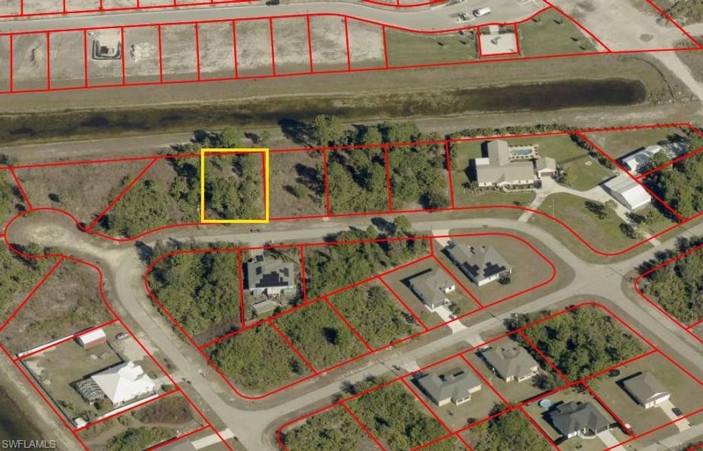 213 Paddock ST, LEHIGH ACRES, FL 33974 — exterior