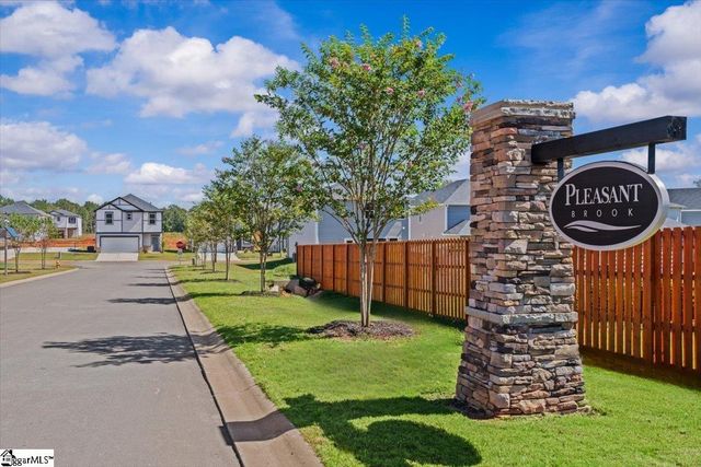 14 Angel Wood Drive, Piedmont, SC 29673
