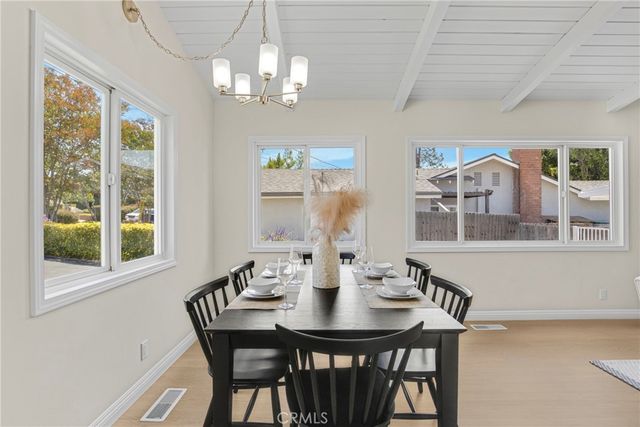 2530 Mary Street, Montrose, CA 91020