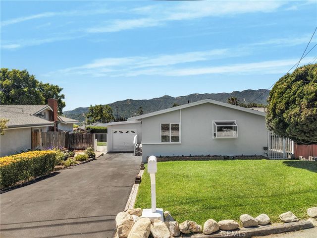 2530 Mary Street, Montrose, CA 91020