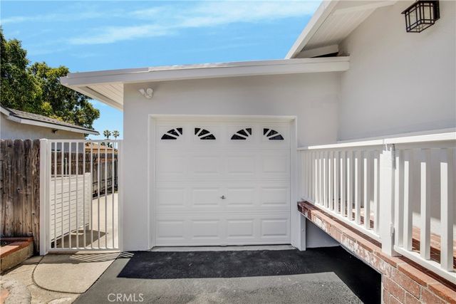 2530 Mary Street, Montrose, CA 91020